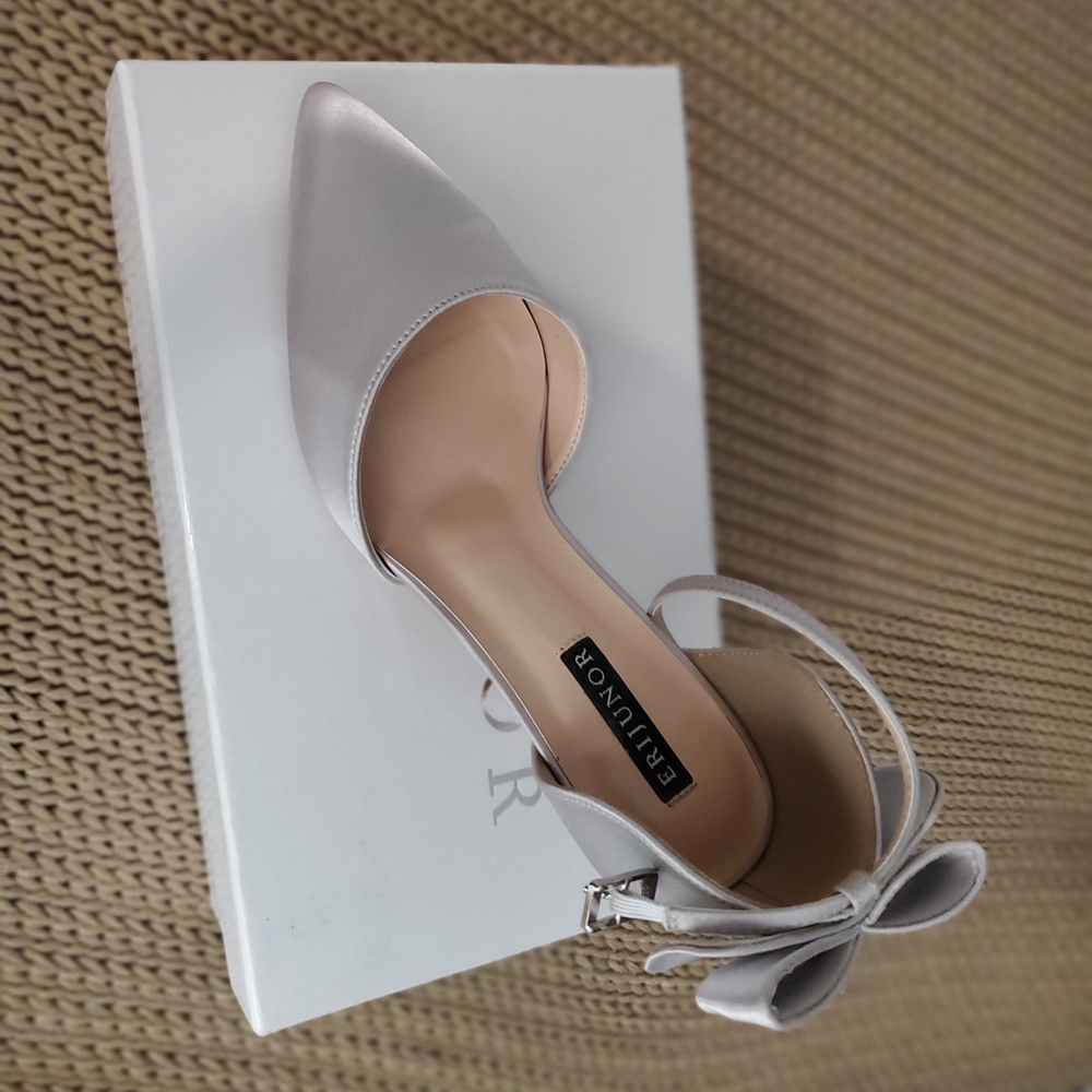 Journee Collection Women's Satin Silver Heels